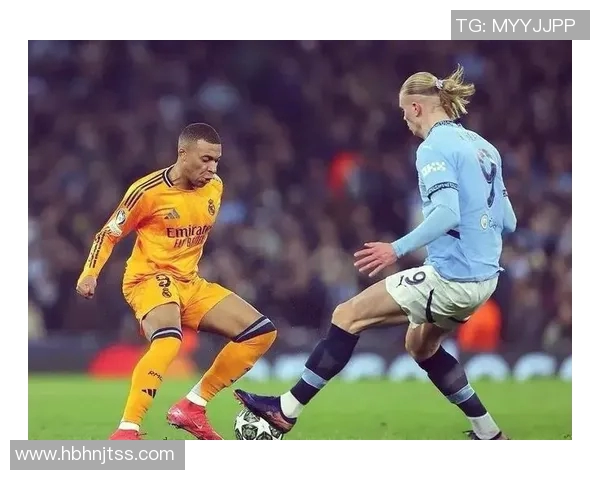 哈兰德与姆巴佩欧冠巅峰对决引发全球关注新一代足球传奇之争